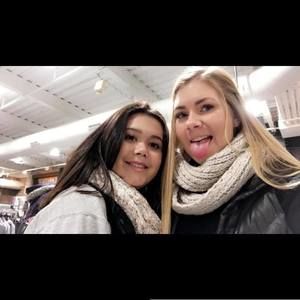 Meet your Posher, Anna